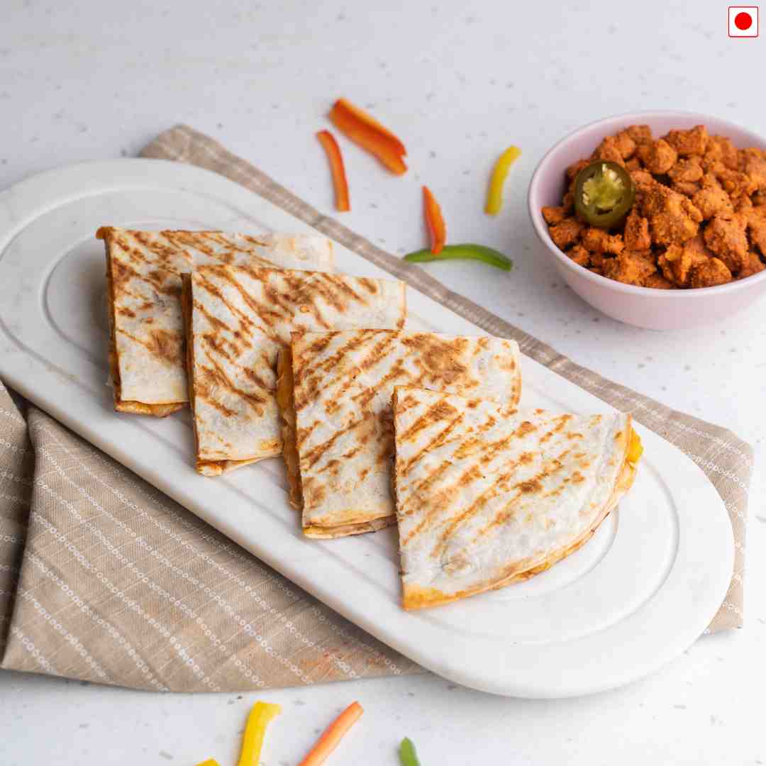 Tandoori chicken quesadilla